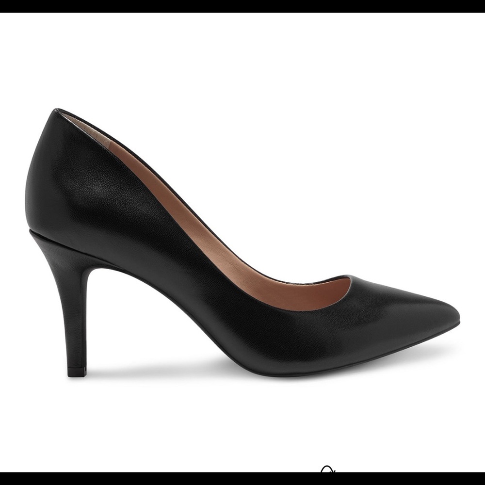 Classic black heels